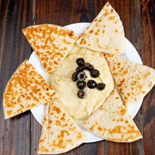 Hummus & Pita